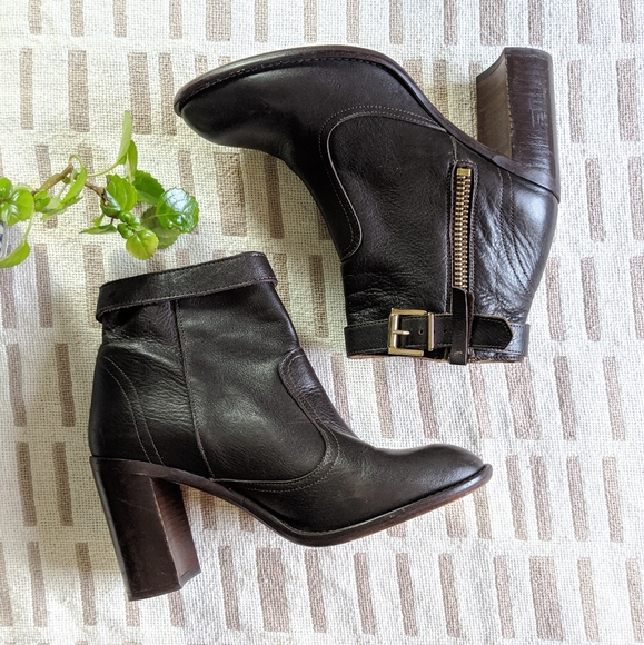 Office London Shoes - OFFICE | London | Brown Leather Zip Buckle Heeled Booties